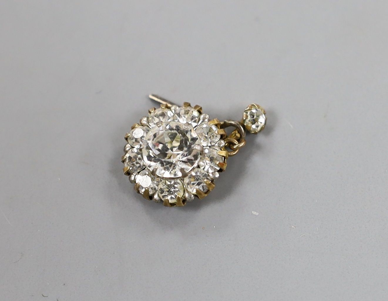 Mixed jewellery including two 9ct gold studs, a 9ct gold and enamel brooch, gross 5 grams and other items including silver brooch, lorgnettes etc.
